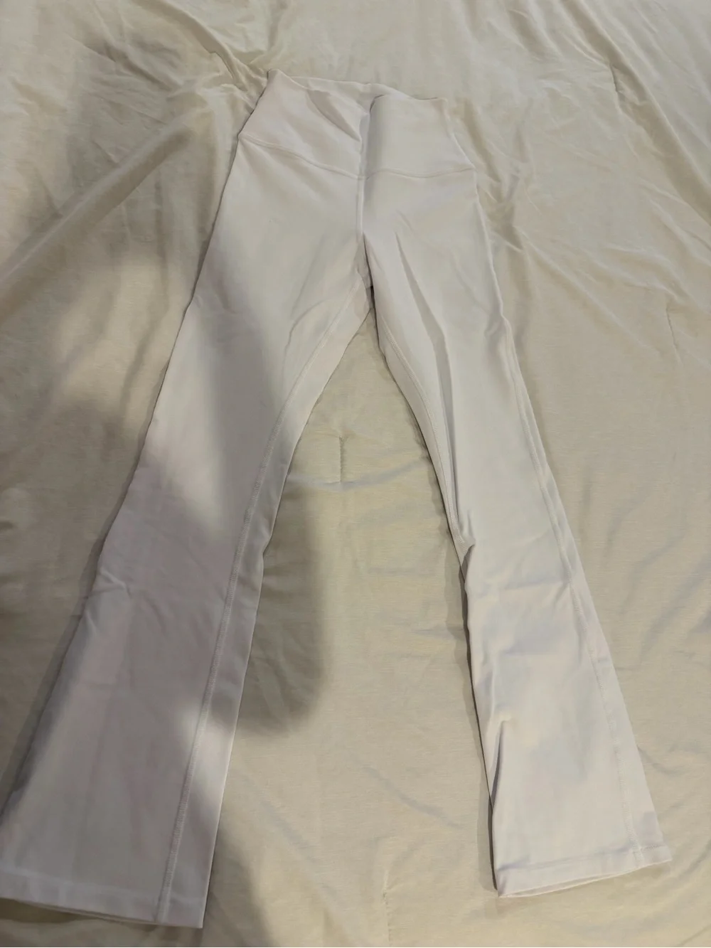ALO Yoga Airbrush High-Waist Bootcut Legging